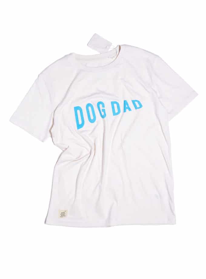 Bist du der„Best Dog Dad Ever”? Dann brauchst du das „Dog Dad” T-Shirt